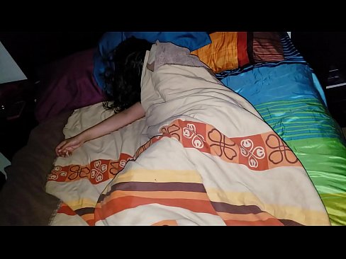 ❤️ Hijastro regañando a su joven madrastra mientras duerme ️❌ Super sexo en es.pornjk.ru ❌️